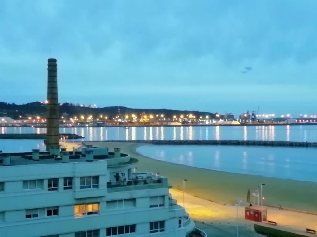 El Sexto De La Playa + Parking Gratis Διαμέρισμα Χιχόν Εξωτερικό φωτογραφία